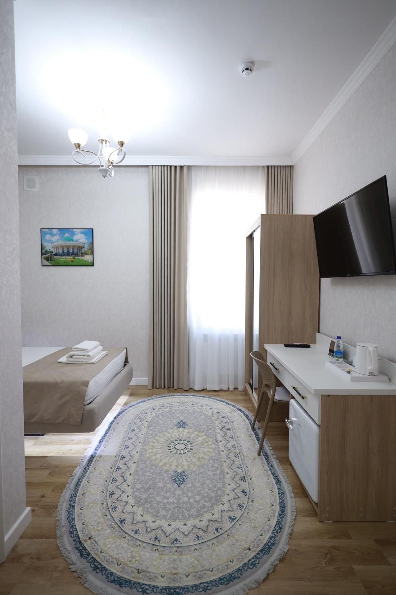 Ideal Hotel Nukus Exterior foto