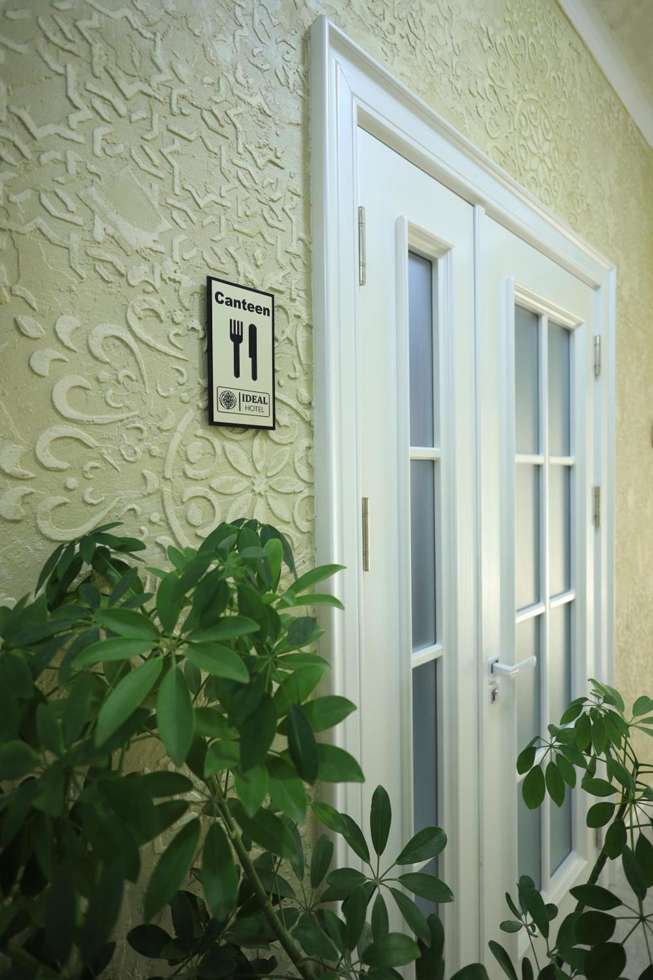 Ideal Hotel Nukus Exterior foto